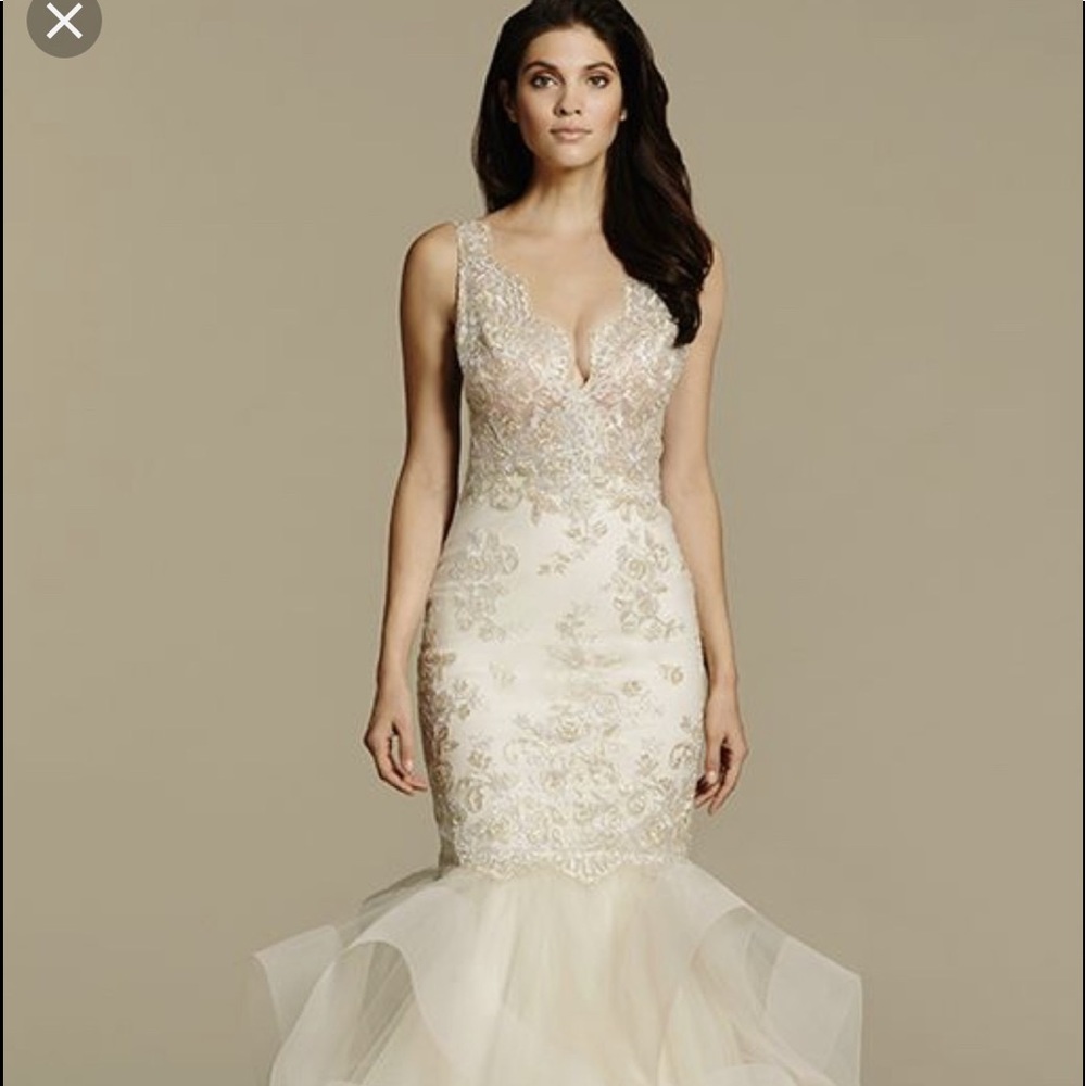Wedding dress